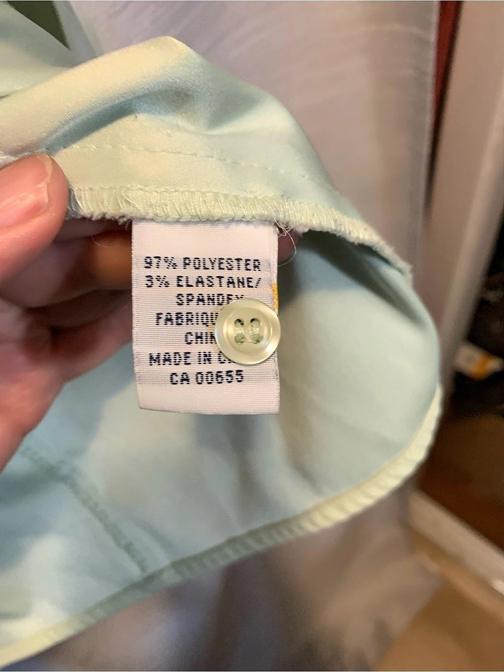 Reitmans Green Button Front Top - Picture 4 of 5